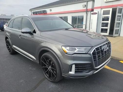 2021 Audi Q7 55 Premium Plus