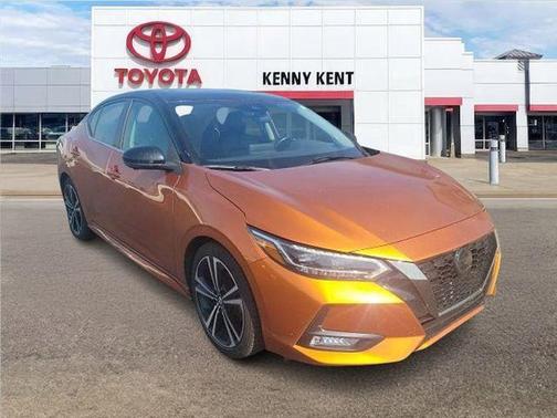 Monarch Orange/Super Black 2023 Nissan Sentra SR