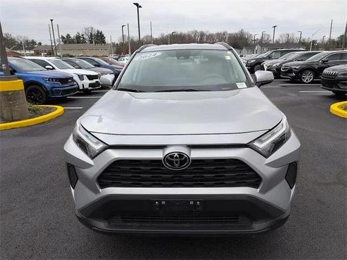 2024 Toyota RAV4 XLE