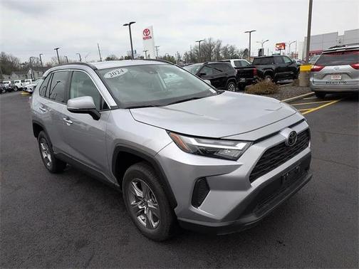 2024 Toyota RAV4 XLE