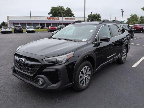 Crystal Black Silica 2024 Subaru Outback Premium
