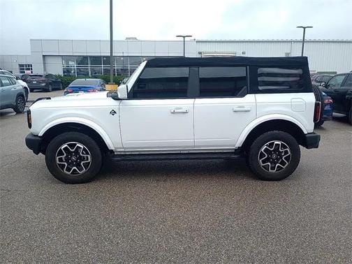 2022 Ford Bronco Outer Banks