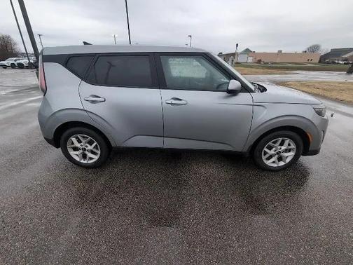 2024 Kia Soul S