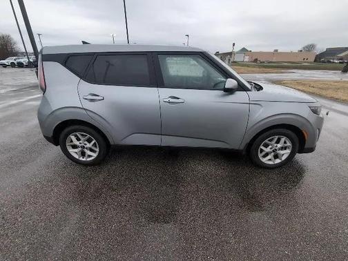 2024 Kia Soul S