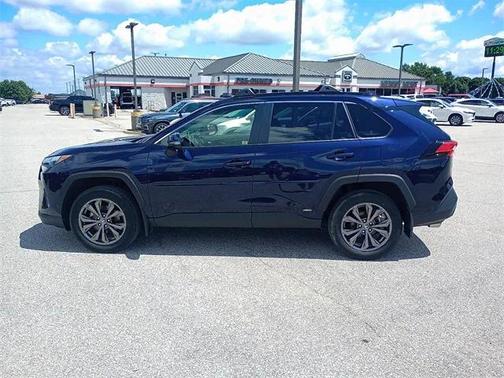 2024 Toyota RAV4 Hybrid XLE Premium