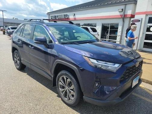 2024 Toyota RAV4 Hybrid XLE Premium