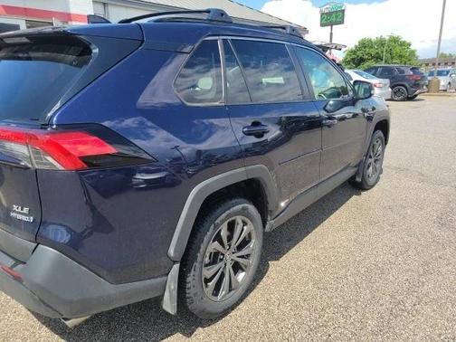 2024 Toyota RAV4 Hybrid XLE Premium