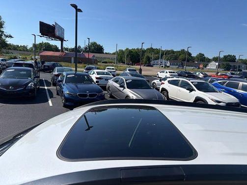 Wind Chill Pearl 2024 Toyota Corolla Hybrid SE