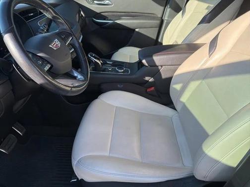 2020 Cadillac XT4 Sport