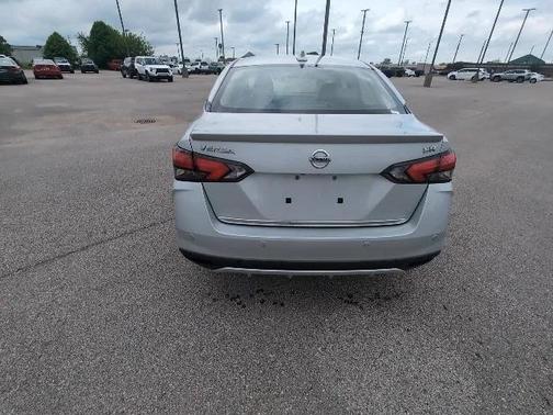 2020 Nissan Versa 1.6 S