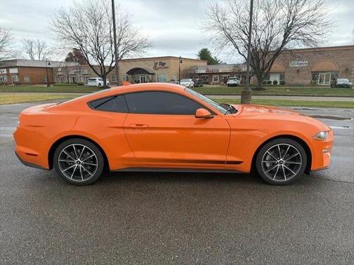 2021 Ford Mustang EcoBoost