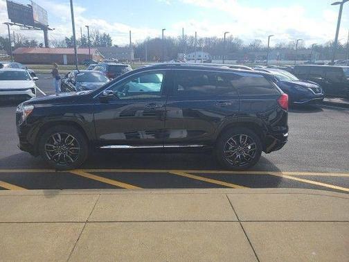 Ebony Twilight Metallic 2024 GMC Terrain Denali