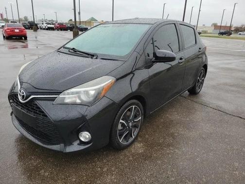 2015 Toyota Yaris L
