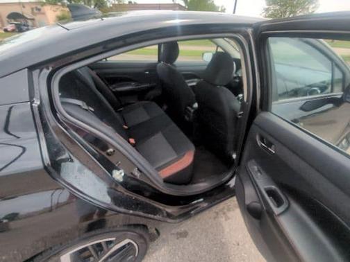 Super Black 2024 Nissan Versa 1.6 S