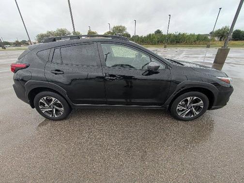 Crystal Black Silica 2025 Subaru Crosstrek Premium