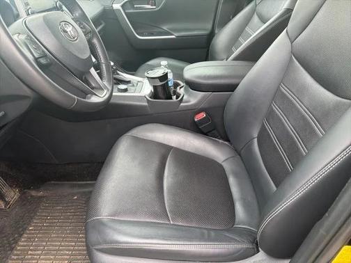 2020 Toyota RAV4 Limited