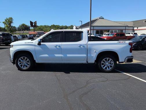 Summit White 2022 Chevrolet Silverado 1500 Limited LTZ
