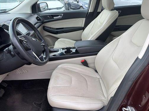 Burgundy Velvet Tinted 2017 Ford Edge Titanium