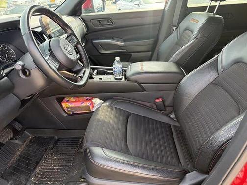 2023 Nissan Pathfinder Rock Creek 4WD