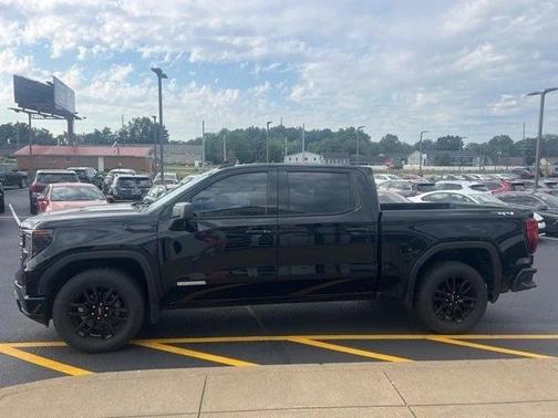 2022 GMC Sierra 1500 Elevation