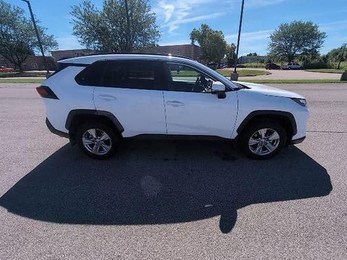 Ice 2025 Toyota RAV4 XLE