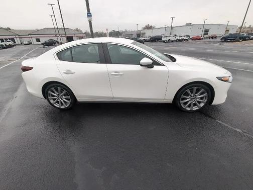 2022 Mazda Mazda3 FWD w/Select Package