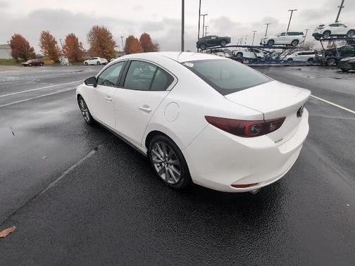 2022 Mazda Mazda3 FWD w/Select Package