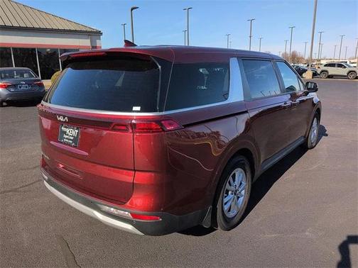 2022 Kia Carnival LXS