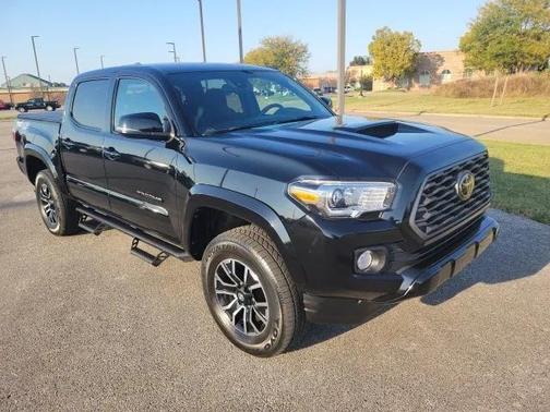 2022 Toyota Tacoma TRD Sport