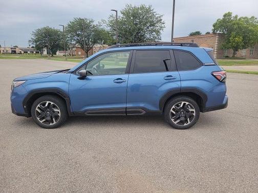 Horizon Blue Pearl 2025 Subaru Forester Limited