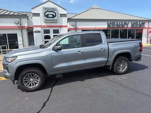 Sterling Gray Metallic 2024 Chevrolet Colorado LT
