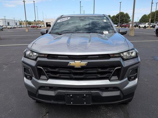 Sterling Gray Metallic 2024 Chevrolet Colorado LT