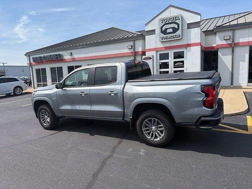 Sterling Gray Metallic 2024 Chevrolet Colorado LT