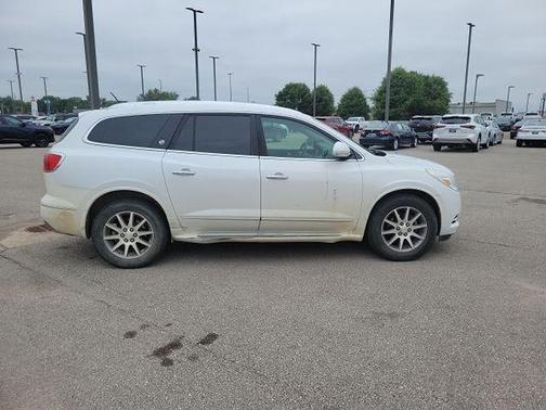 White Frost Tricoat 2017 Buick Enclave Leather