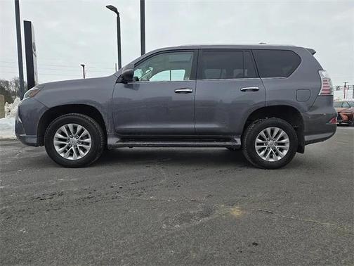 2023 Lexus GX 460 Premium