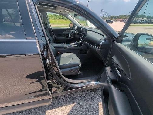 Midnight Black 2025 Toyota Grand Highlander XLE