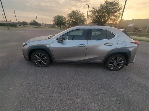 2021 Lexus UX 250h F Sport