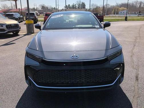 2024 Toyota Crown Limited