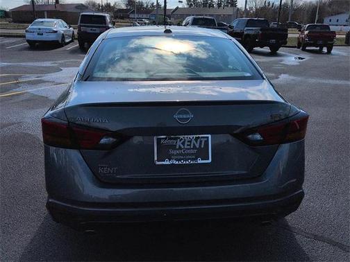 2025 Nissan Altima SR FWD