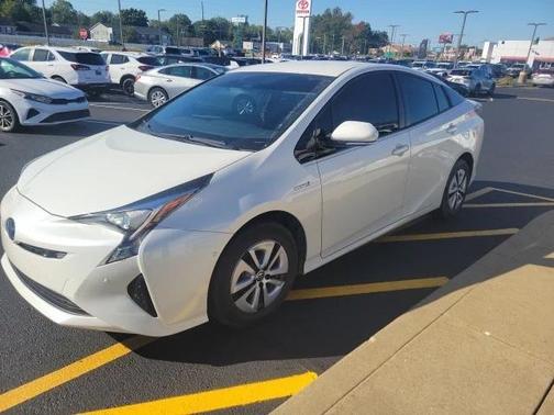 2018 Toyota Prius Three