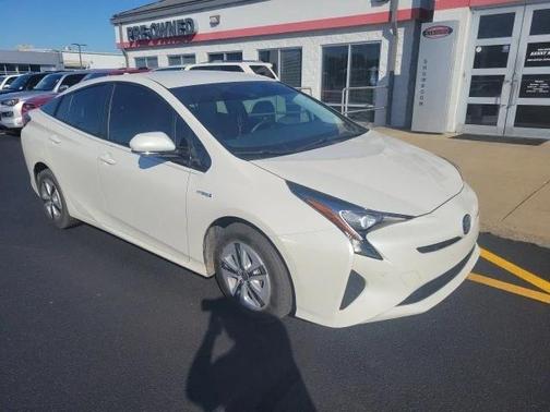 2018 Toyota Prius Three