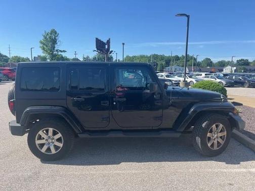 2013 Jeep Wrangler Unlimited Sahara