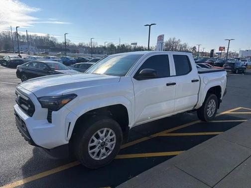 2024 Toyota Tacoma SR