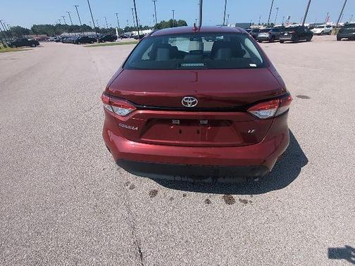 Pearl 2025 Toyota Corolla LE