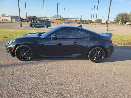 Raven 2024 Toyota GR86 Premium