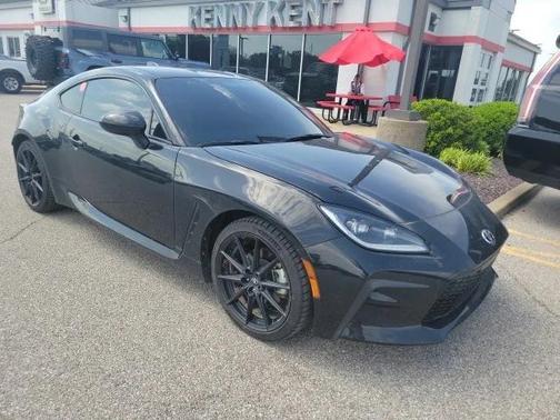 Raven 2024 Toyota GR86 Premium