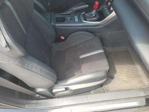 Raven 2024 Toyota GR86 Premium