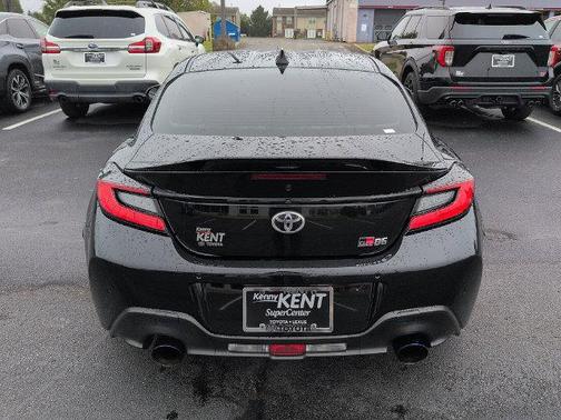Raven 2024 Toyota GR86 Premium