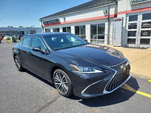 Caviar 2024 Lexus ES 300h Base