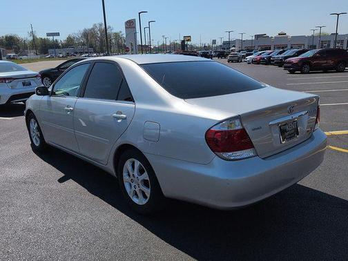 2005 Toyota Camry XLE V6